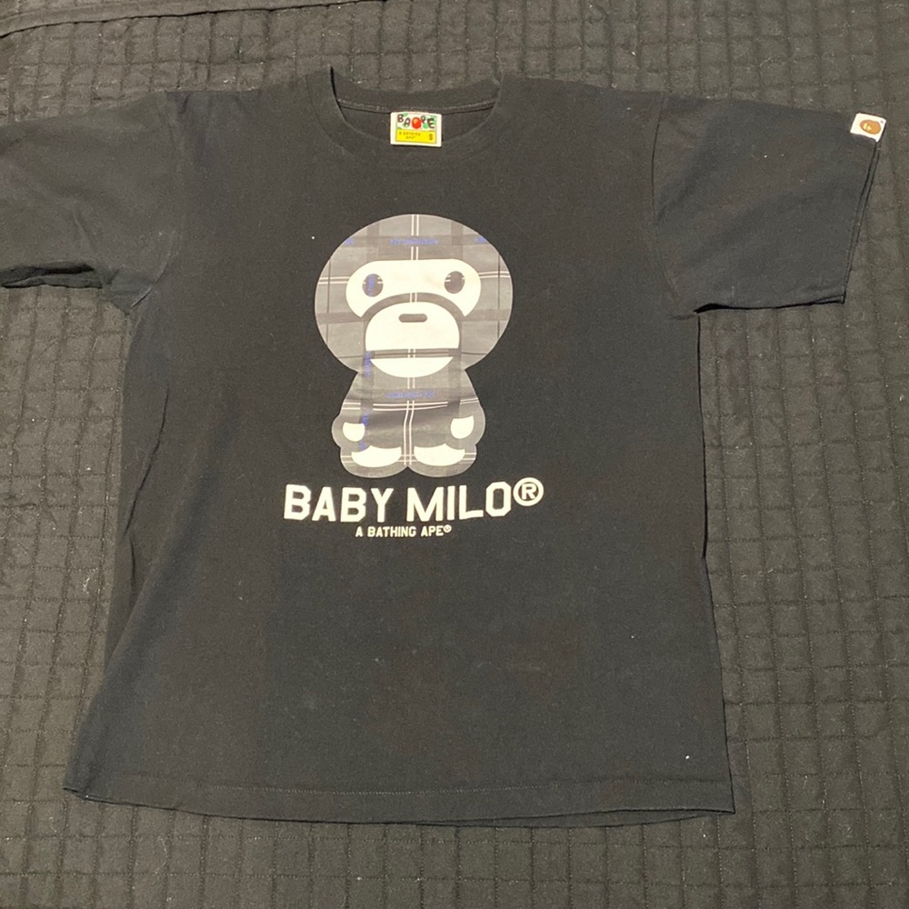 Baby Milo (Bape) t-shirt. Men’s Small